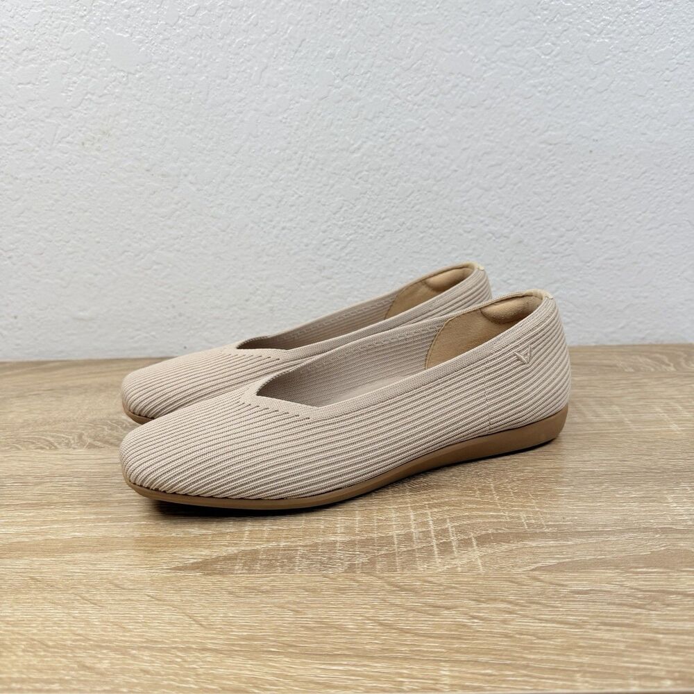 Vivaia Margot 2.0 Almond Beige Square Toe V Cut Comfort Ballet Flats EU37.5 US 7
